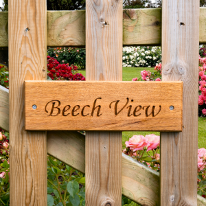 Oak House Sign - 9cm high