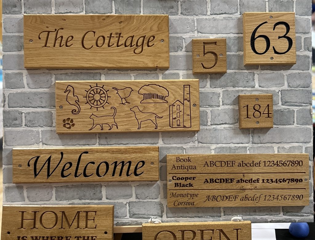 oak house signs
