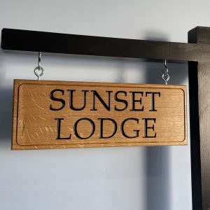 Hanging Oak House Sign 145mm