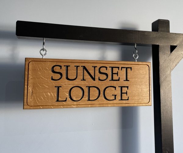 Hanging Oak House Sign 145mm